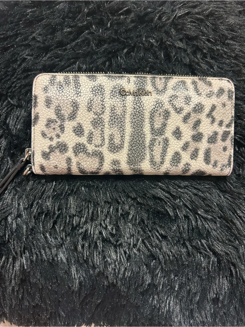 Calvin Klein Leopard Print Zip Around Continental Wallet | Animal Print